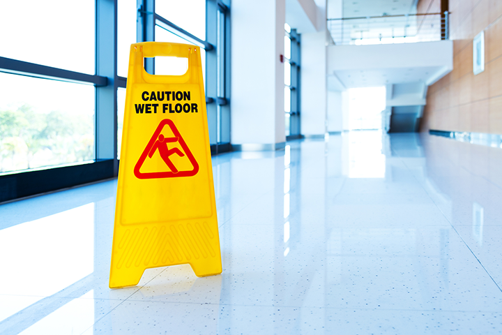 Why your practice needs Public liability insurance - Avant