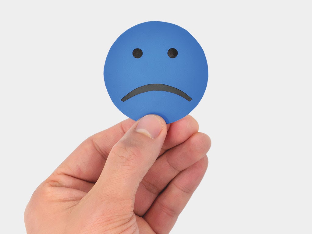 Surgeon pulled up for poor communication