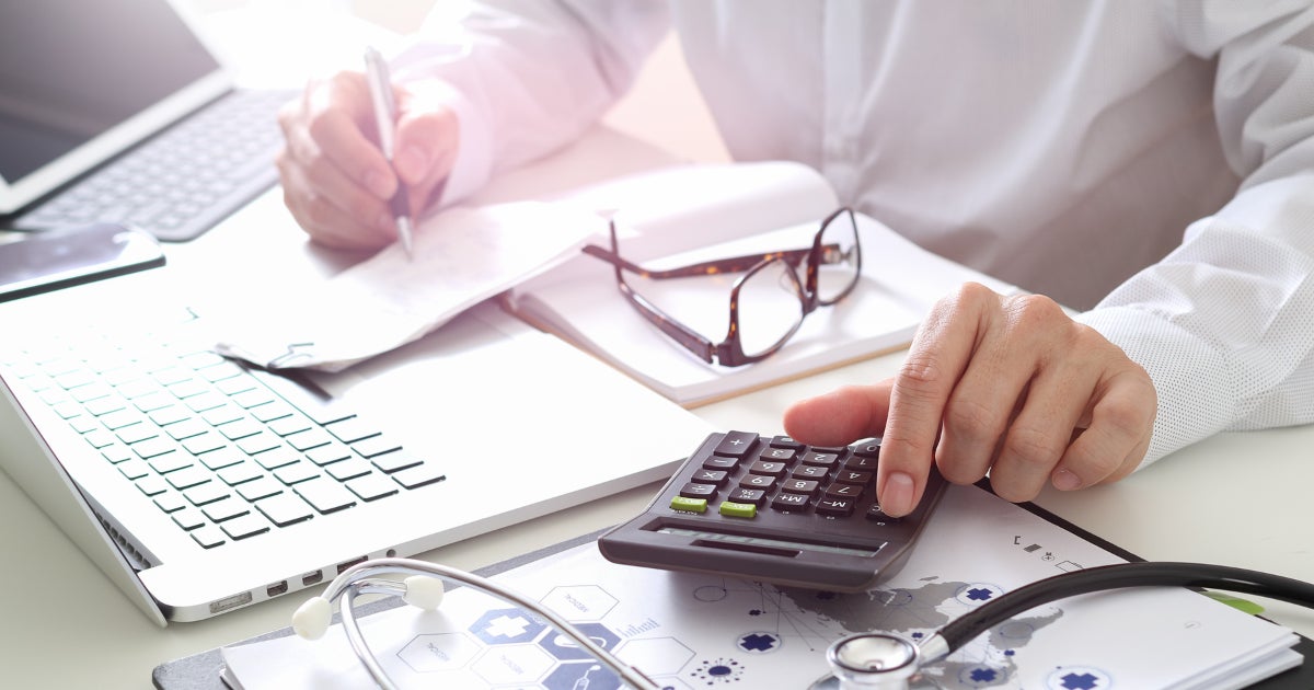 5 benefits of outsourcing bookkeeping for doctors - Avant